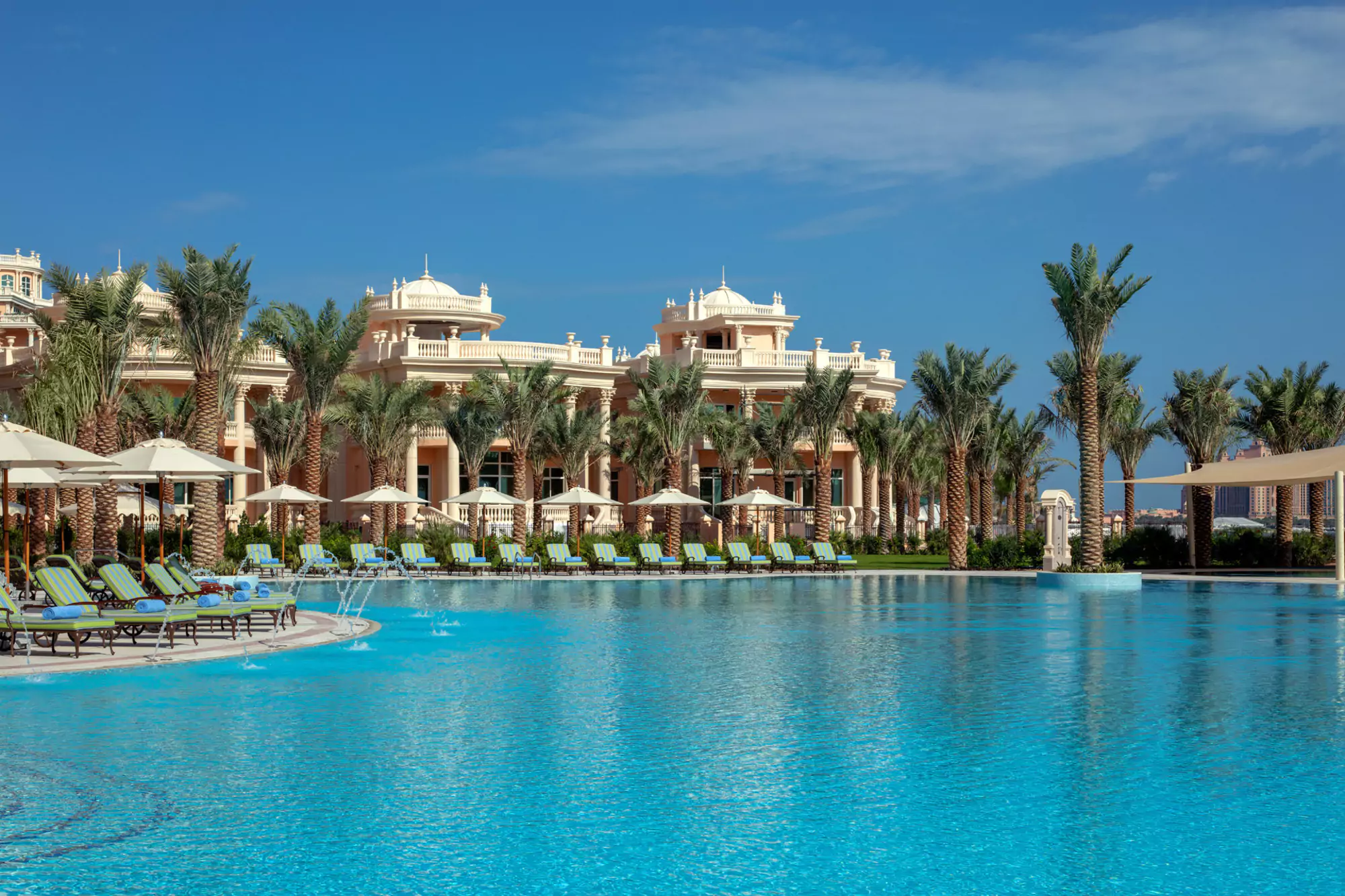 outdoor-pool-2-65ae4e4c7269a